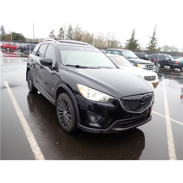Vehicle photo 2
