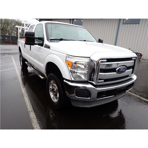 Vehicle photo 2