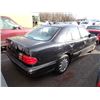 Image 3 : 2000 Mercedes-Benz E320