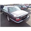 Image 4 : 2003 Jaguar XJ8
