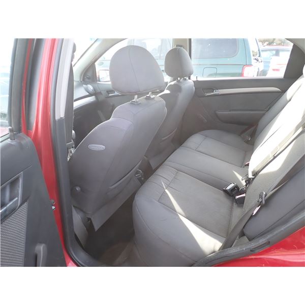 Vehicle photo 6