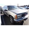 Image 2 : 1999 GMC Yukon