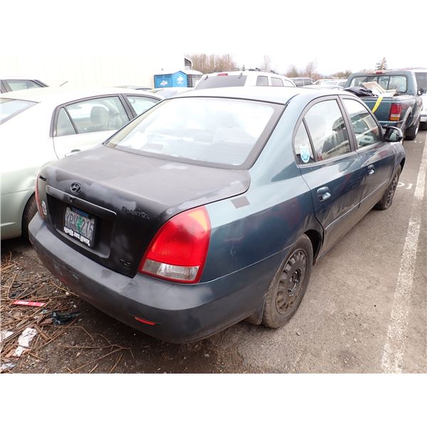 Vehicle photo 3