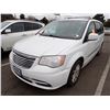 Image 1 : 2015 Chrysler Town and Country