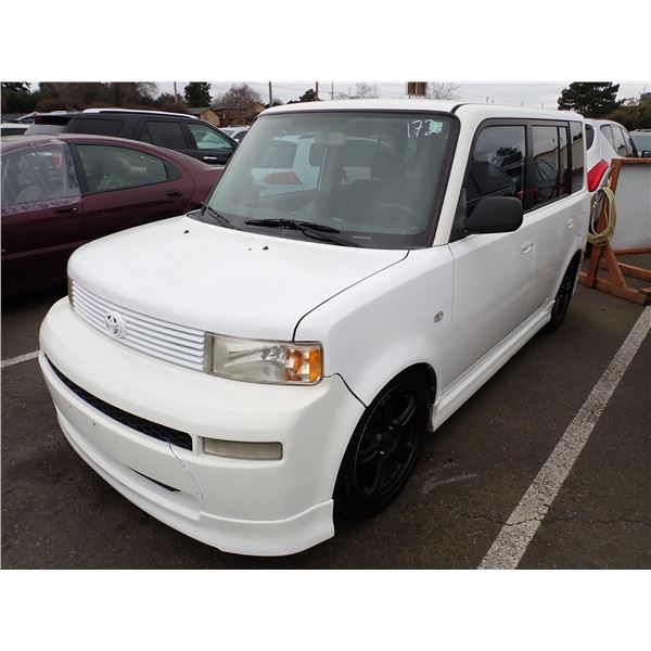 2004 Scion xB