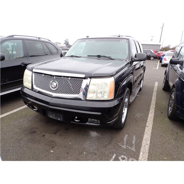 2003 Cadillac Escalade