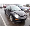 Image 2 : 2010 Volkswagen New Beetle