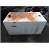 Image 6 : Oil Tank