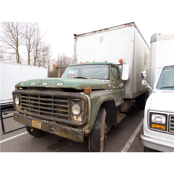 1975 Ford F-700