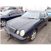 Image 1 : 2002 Mercedes-Benz E320