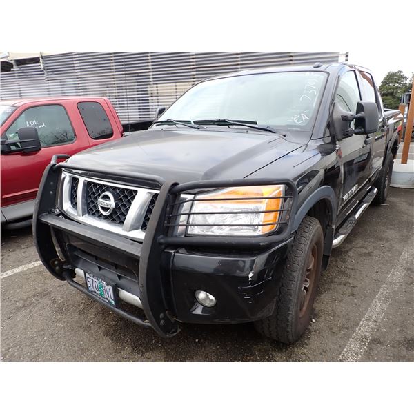 2015 Nissan Titan