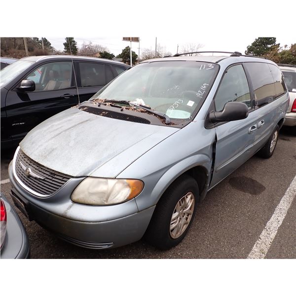 2003 Chrysler Town and Country