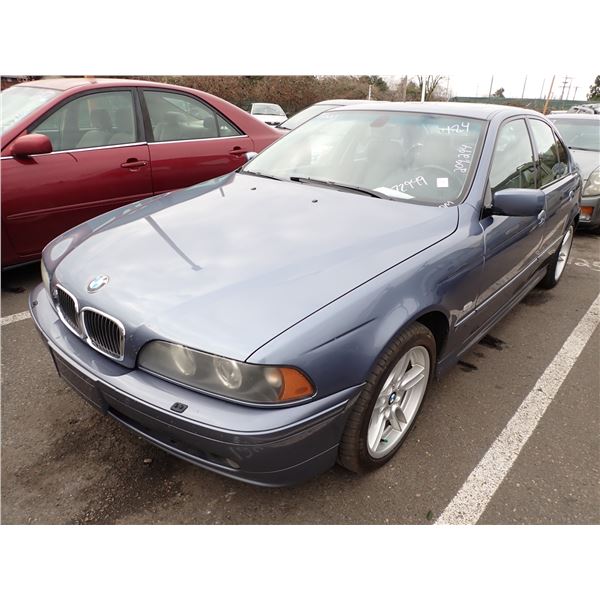 2001 BMW 540i