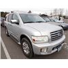 Image 2 : 2005 Infiniti QX56