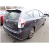Image 3 : 2016 Toyota Prius v
