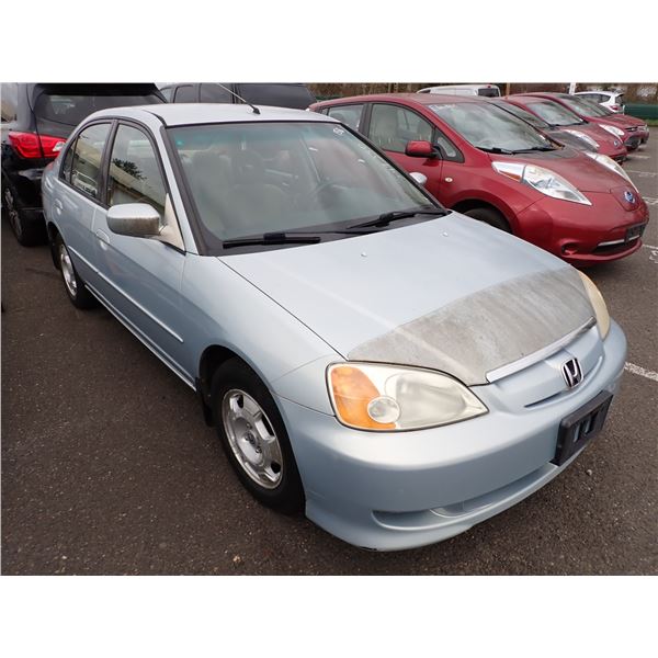 Vehicle photo 2