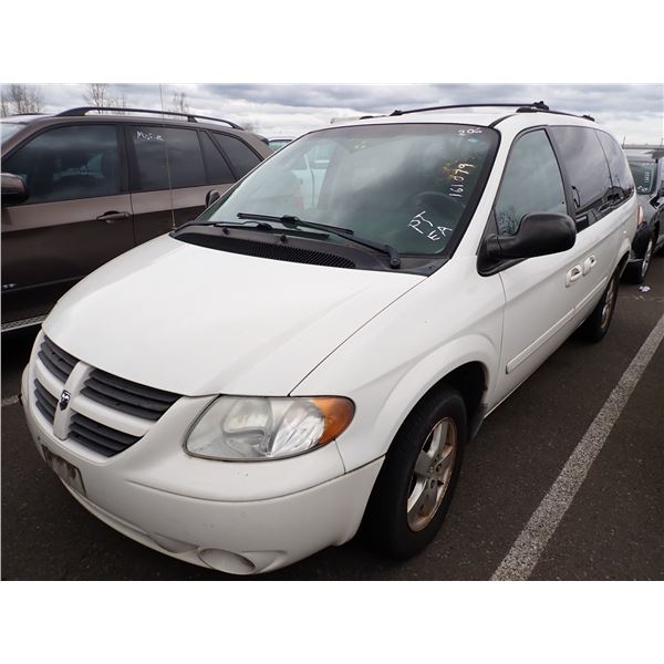 2005 Dodge Grand Caravan