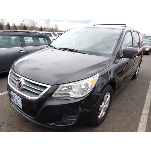 2011 Volkswagen Routan