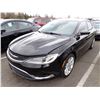 Image 1 : 2015 Chrysler 200