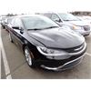 Image 2 : 2015 Chrysler 200