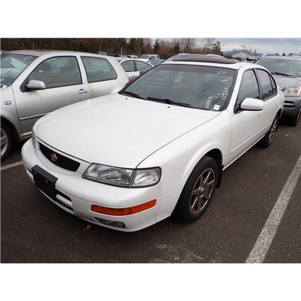 1996 Nissan Maxima