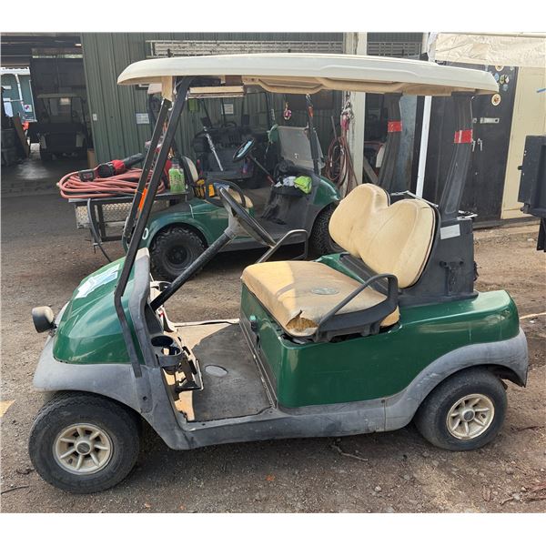 Club Car 2- Seat Golf Cart   (Does  Not Run - Needs Repair)