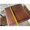 Image 7 : Lane Wooden Side Table w/ Drawer & Cabriole Legs