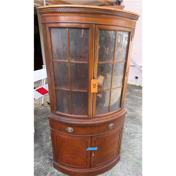 Drexel Wooden Curio Cabinet w/ 2 Doors & Drawer 36" x 70"H