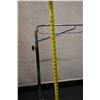 Image 8 : Metal Hamper Stand 19" x 12" x 35"H