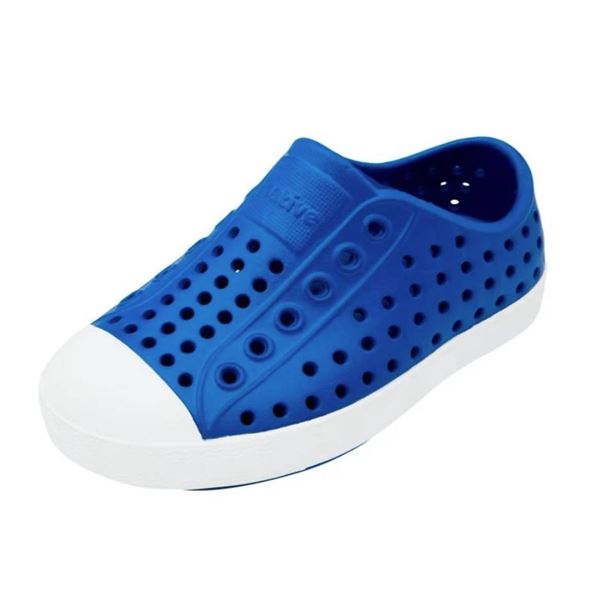 Native Shoes Jefferson Model Pull-On Sneakers in Blue, Size 9 Kids