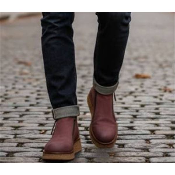 Bueno Phoenix Women’s Boots in Dark Wine Nubuck, Size 36, With Zipper Detail