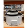 Image 2 : Bella Slow Cooker With 4 Pieces, Model Number Unknown