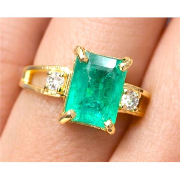 $3300, 10K(1.55g), NATURAL EMERALD (0.98ct), DIA (0.04ct)RING, size 5.5, appraised value $3300