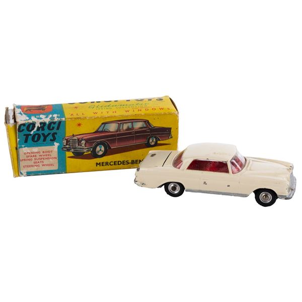 A Corgi Toys Mercedes-Benz 220 SE Toy Car.
