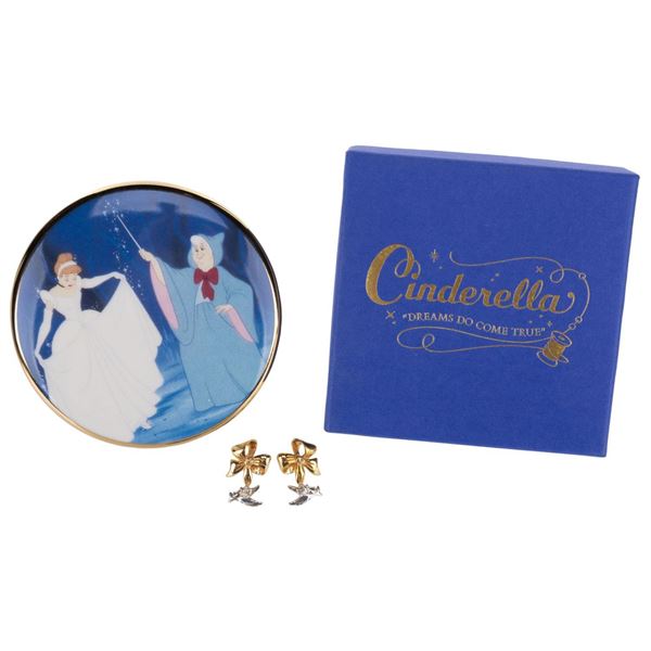 A "Cinderella" LE Crystal Box with Earrings