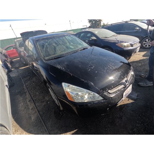 HONDA ACCORD 2003 SALV T/DONATION