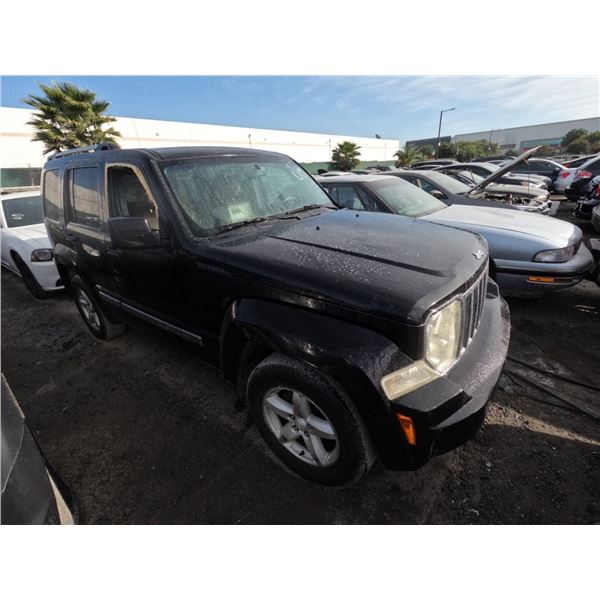 JEEP LIBERTY 2012 T
