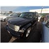 Image 2 : JEEP LIBERTY 2012 T