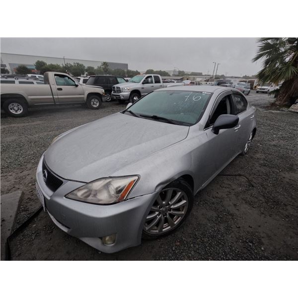 LEXUS IS 2006 T