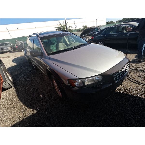 VOLVO XC70 2004 O/S T-DONATION