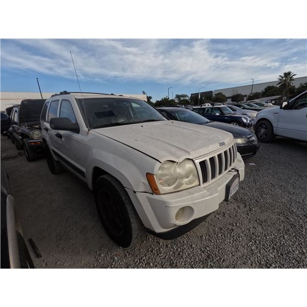 JEEP GR CHEROKEE 2005 T