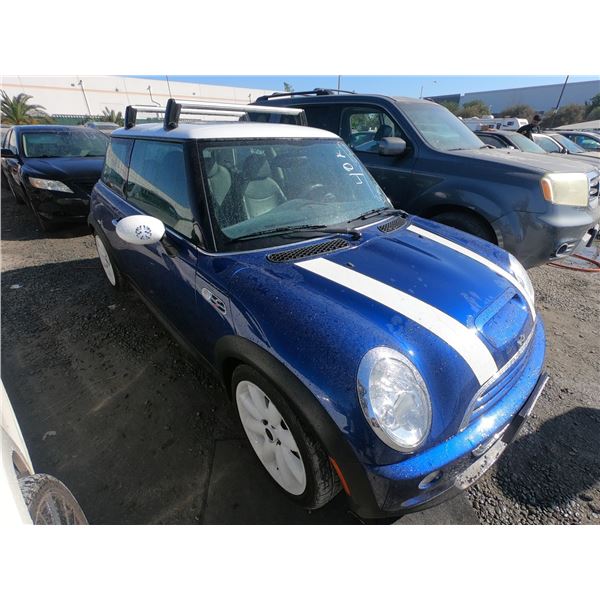MINI COOPER 2003 T-DONATION