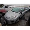 Image 2 : FORD FIESTA 2012 T