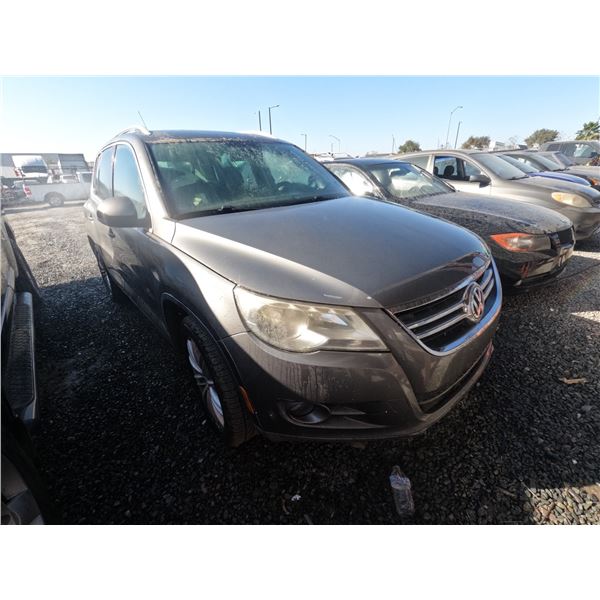 VOLKS TIGUAN 2011 O/S-T-SALV