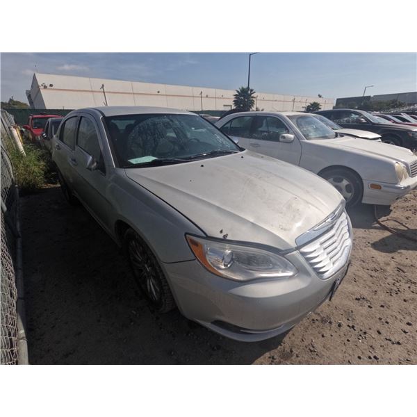 CHRYSLER 200 2011 T-DONATION
