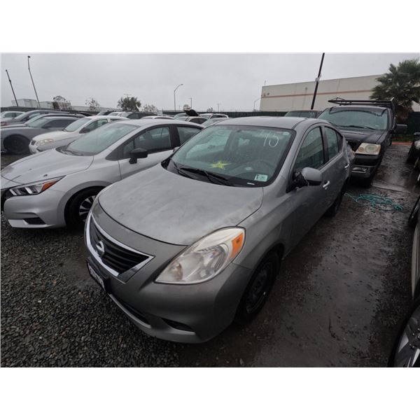 NISSAN VERSA 2013 T