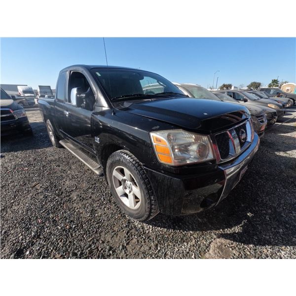 NISSAN TITAN 2004 T