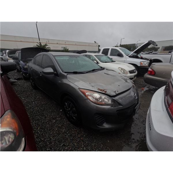 MAZDA MAZDA3 2012 L/S  SALV