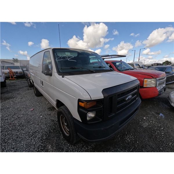 FORD E350 2012 T-DONATION