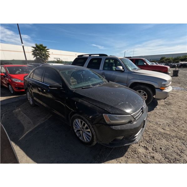 VOLKS JETTA 2015 SALV/T